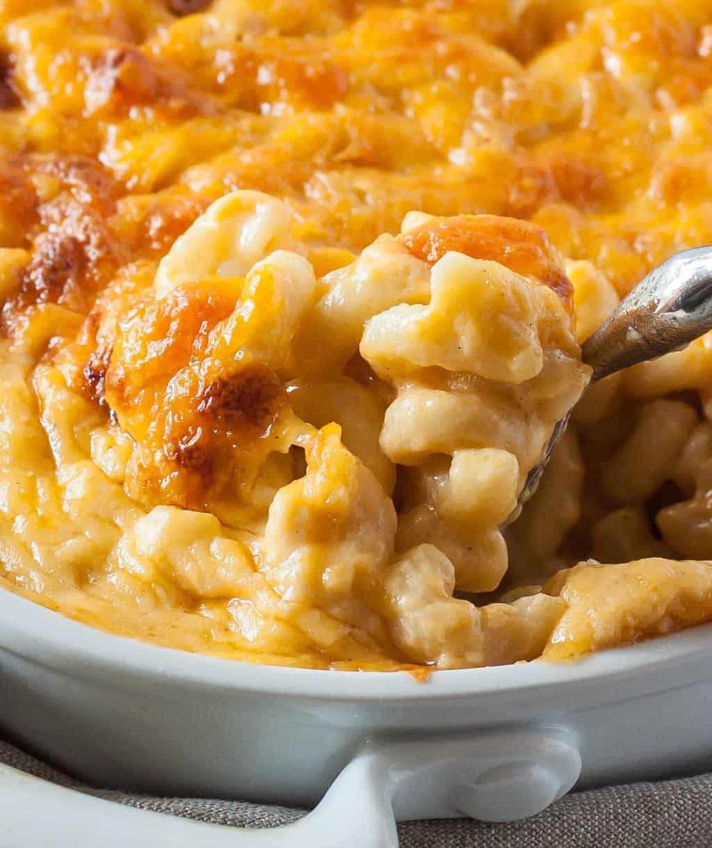 Perfect Southern Baked Macaroni and Cheese - Basil And Bubbly
